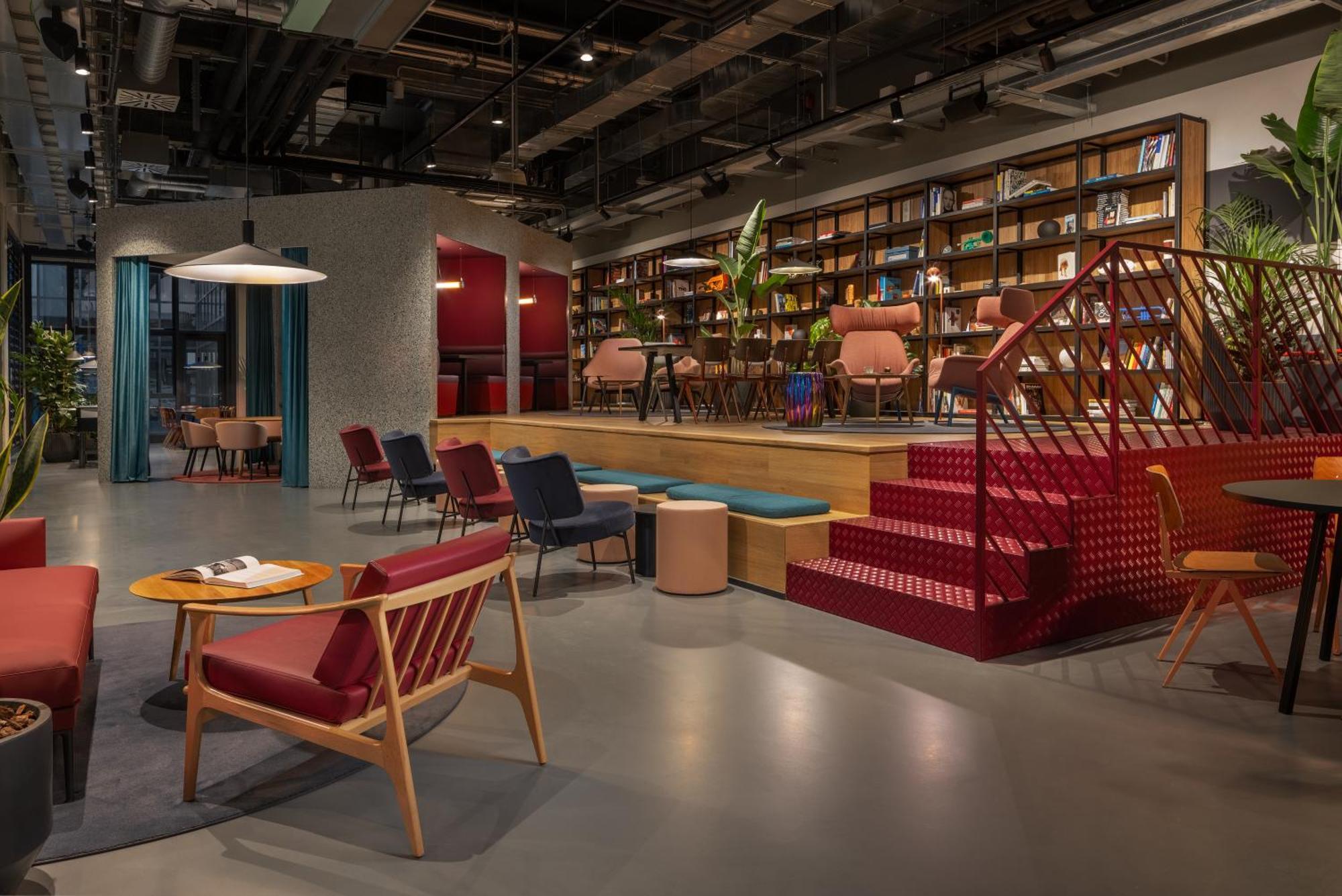 Hotel The Social Hub Belfiore Extended 4*